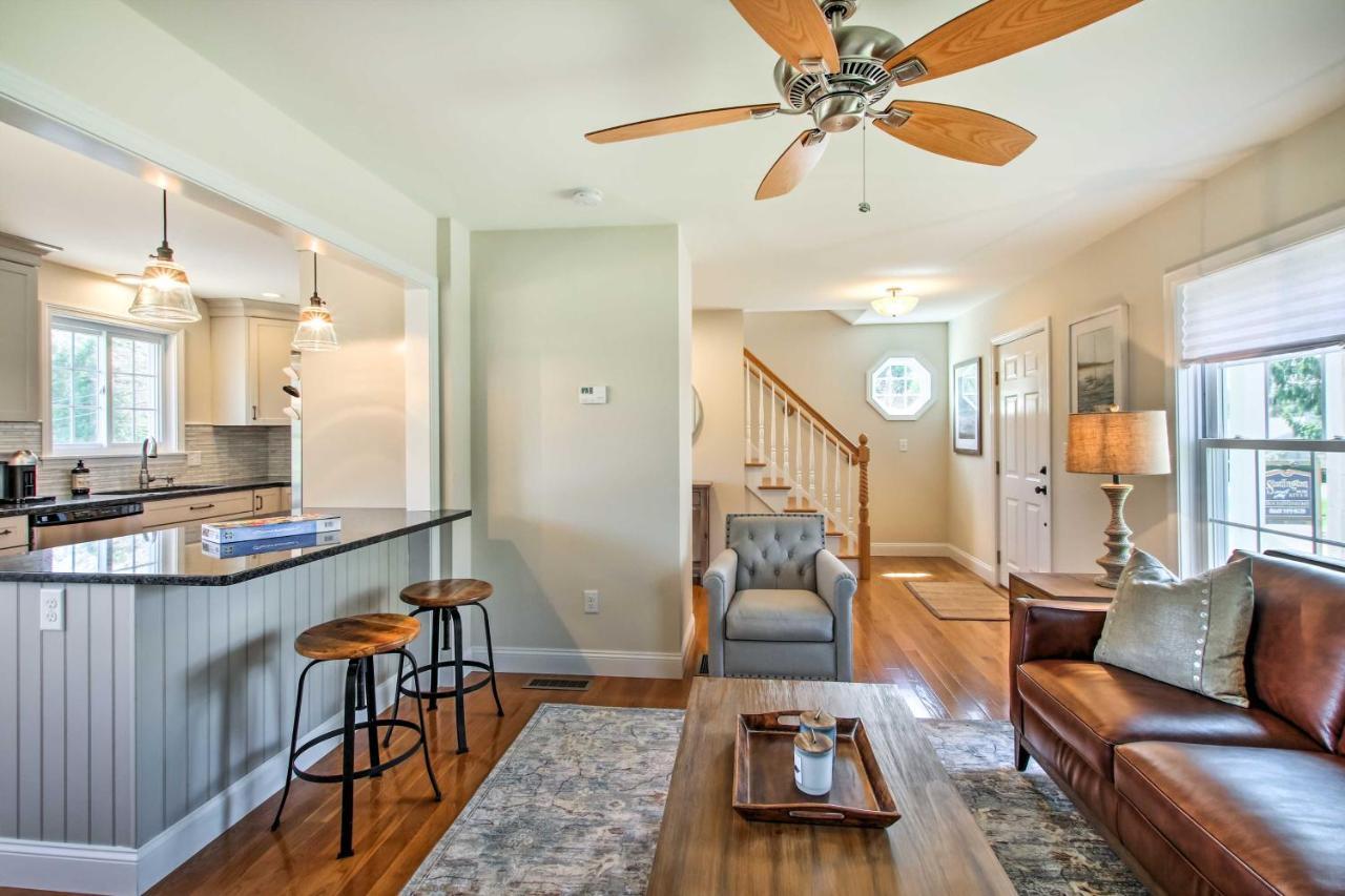 Charming Home With Yard Steps To Pawcatuck River! Esterno foto