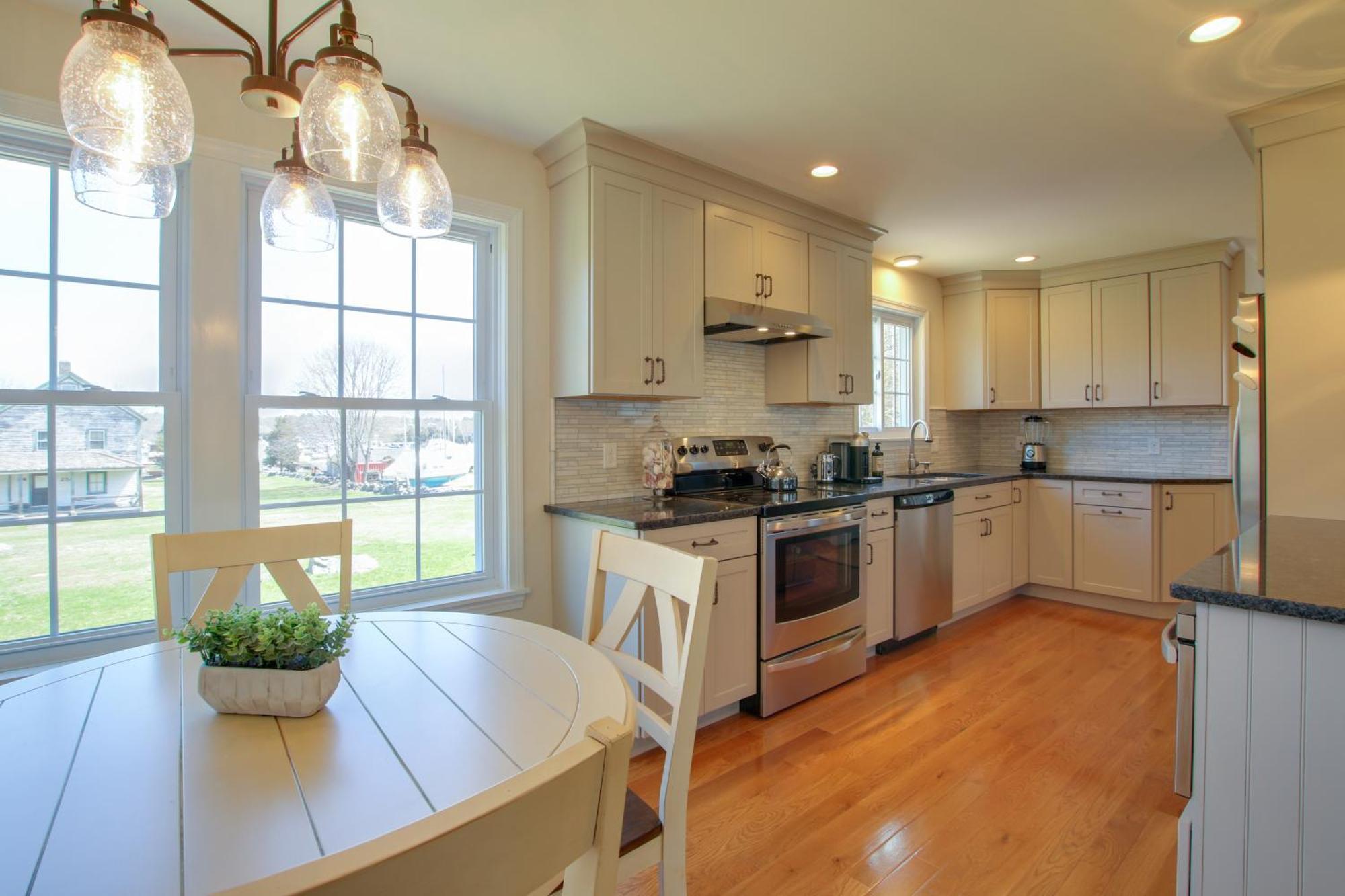 Charming Home With Yard Steps To Pawcatuck River! Esterno foto